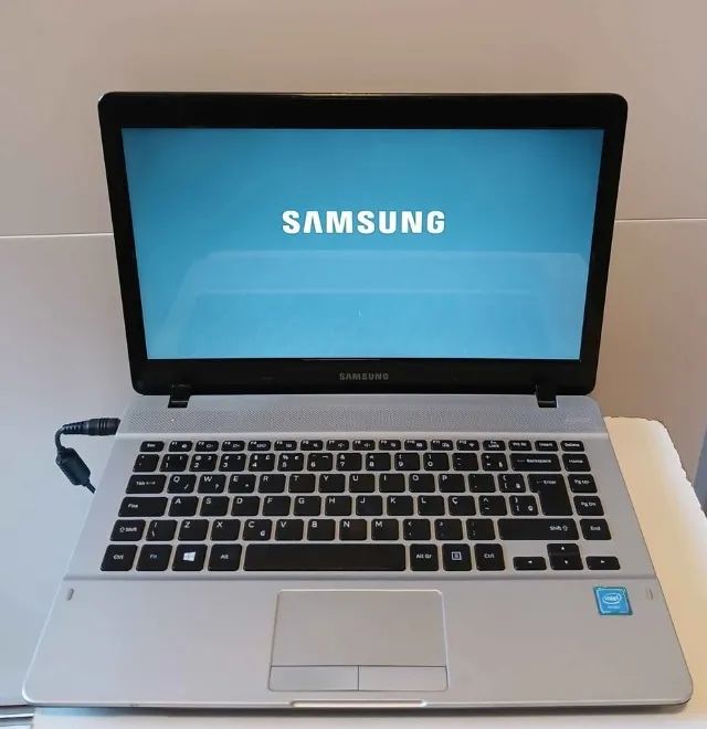Notebook Samsung 370E SSD 480GB impecável