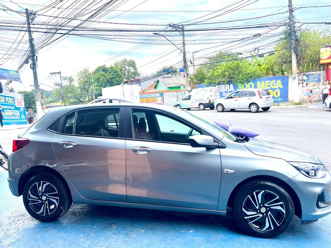 Gm Onix hatch completo lt2 bom p uber  flex - Foto 4
