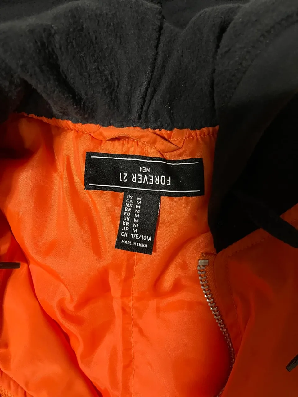 Jaqueta Bomber NASA Laranja Forever 21 - Masculina M
