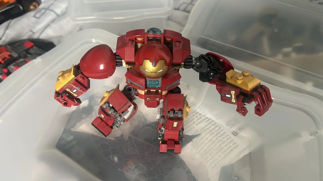 Hulkbuster Iron Man Lego