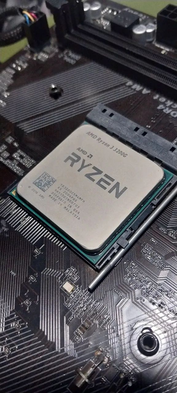 Ryzen 3 3200g  - Foto 2