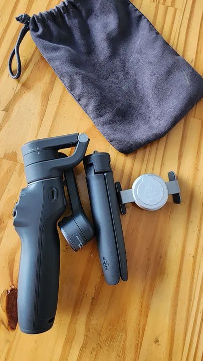Estabilizador Gimbal para Câmera DJI OSMO MOBILE 6 - Foto 4