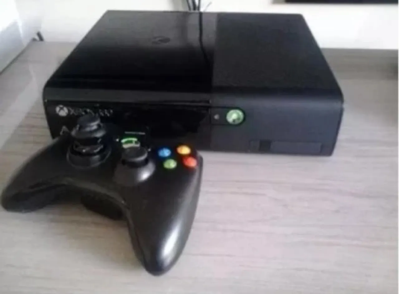 Xbox 360 - Console de jogos em ótimo estado!