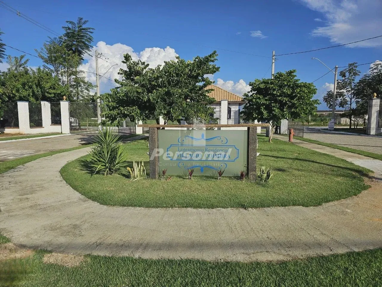 TERRENO A VENDO NO CONDOMINIO RESIDENCIAL VILLAGIO COIMBRA - QUIRIRIM , TAUBATE