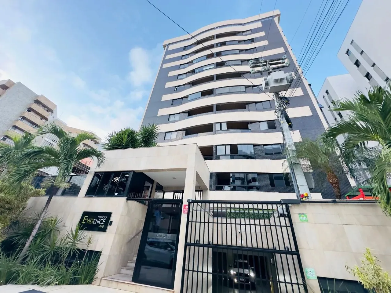 Linda Cobertura Duplex Nascente Sofisticação e Bem-Estar em Localização Privilegiada!