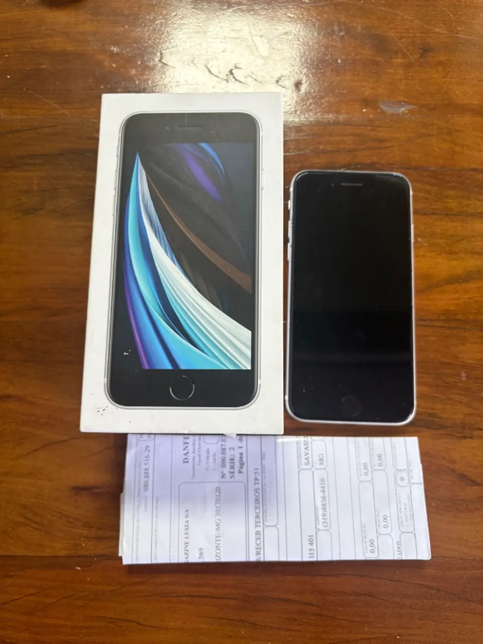 iPhone SE 64g
