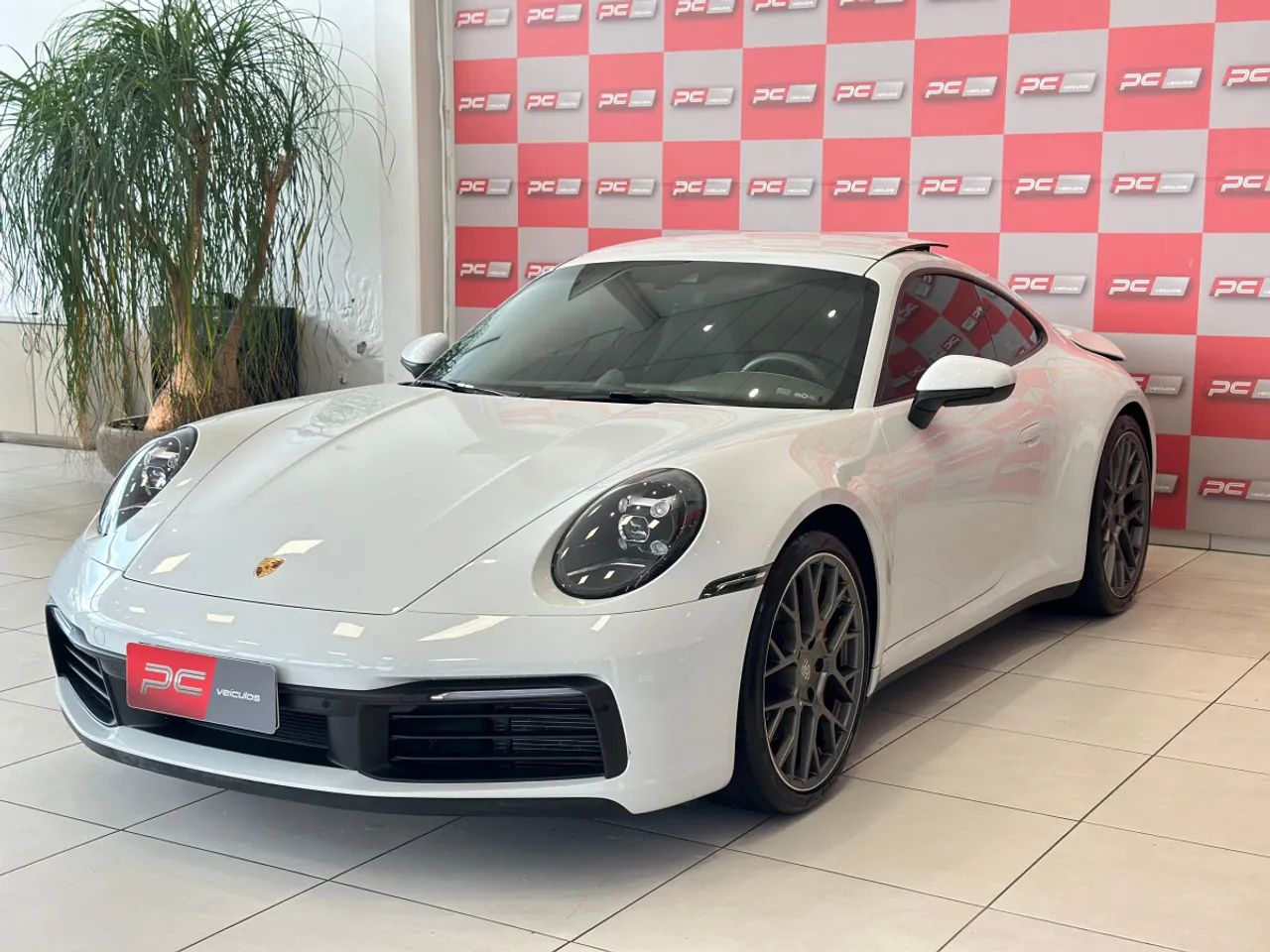Porsche 911 Carrera S Coupe 3.0 (991/992) 2020 Gasolina - Foto 4