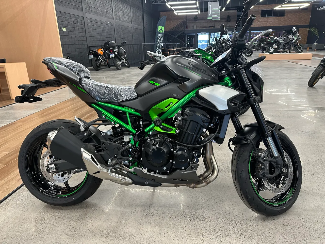 Kawasaki Zx-6r 636cc 2026 - 1485708415 | OLX