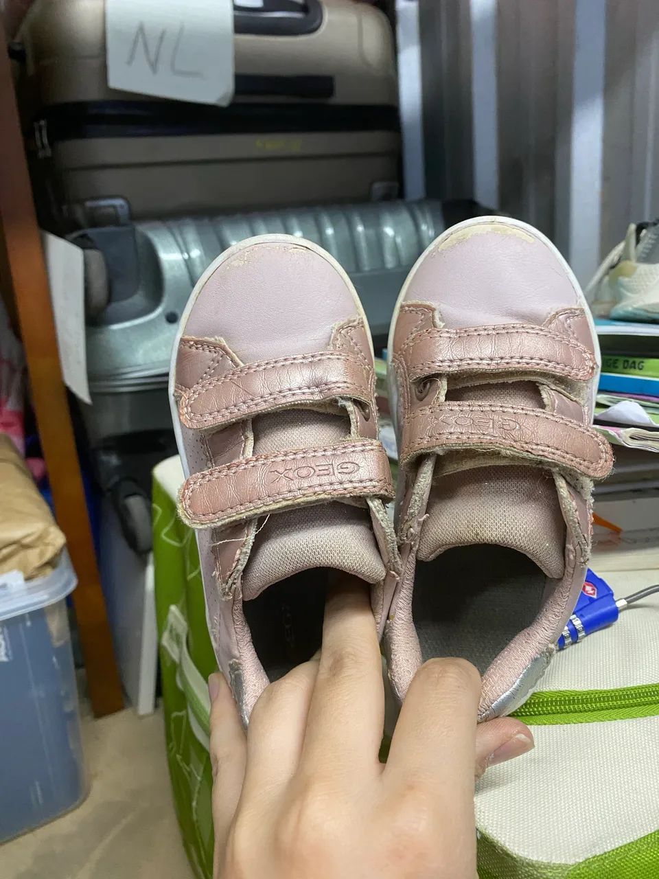 Sapato importado infantil Geox rosa tamanho 25 (europeu) - Foto 6