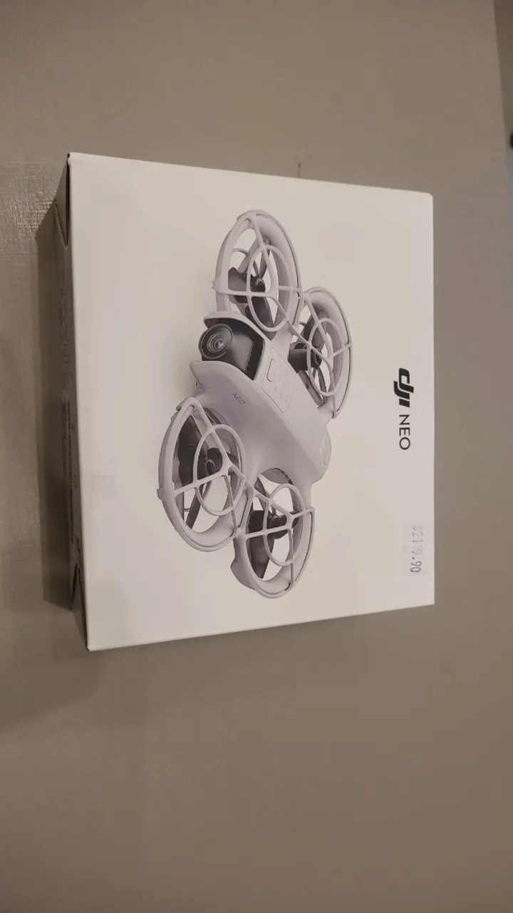 DRONE DJI NEO