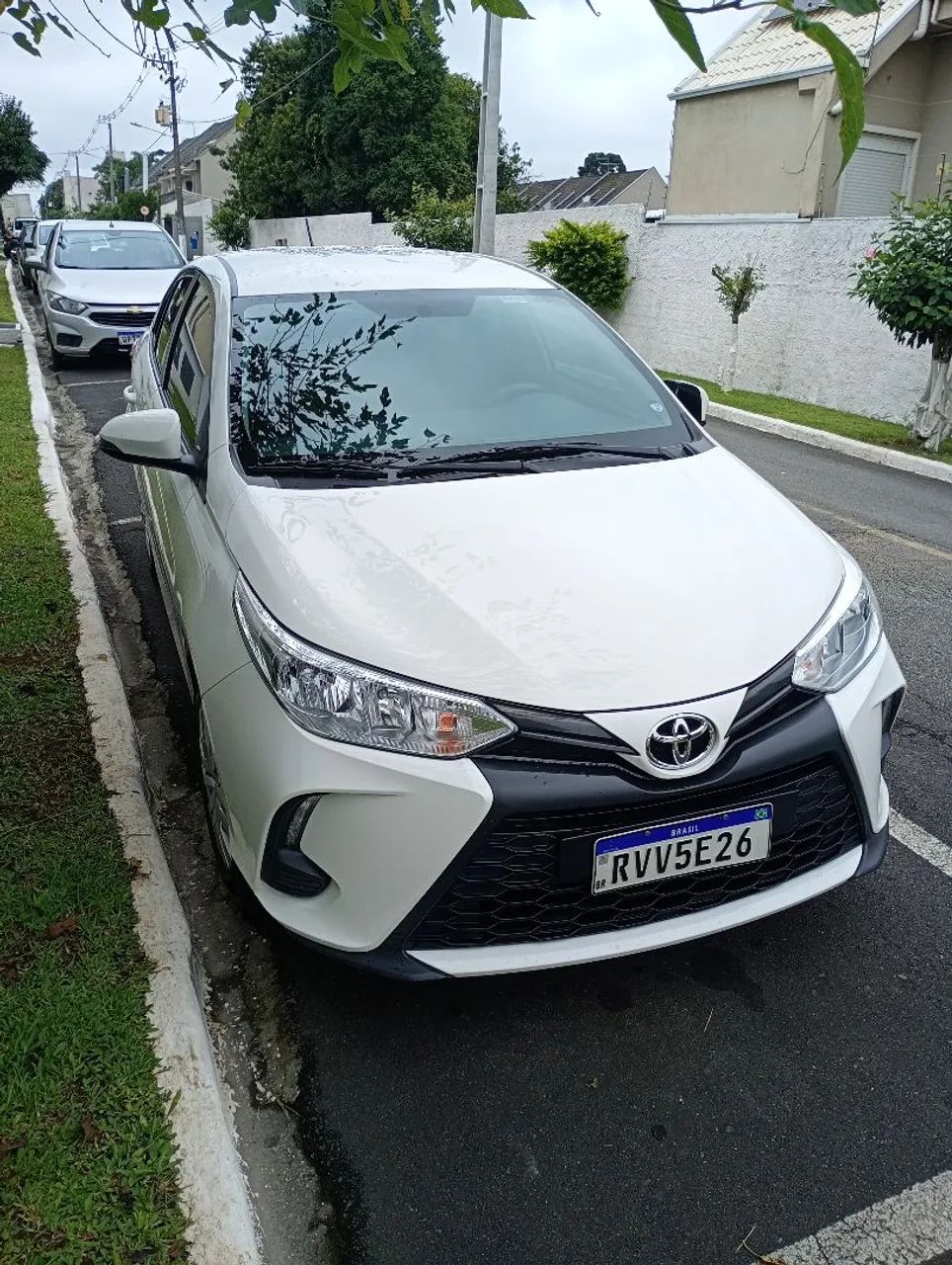 Toyota yaris sedam  - Foto 2