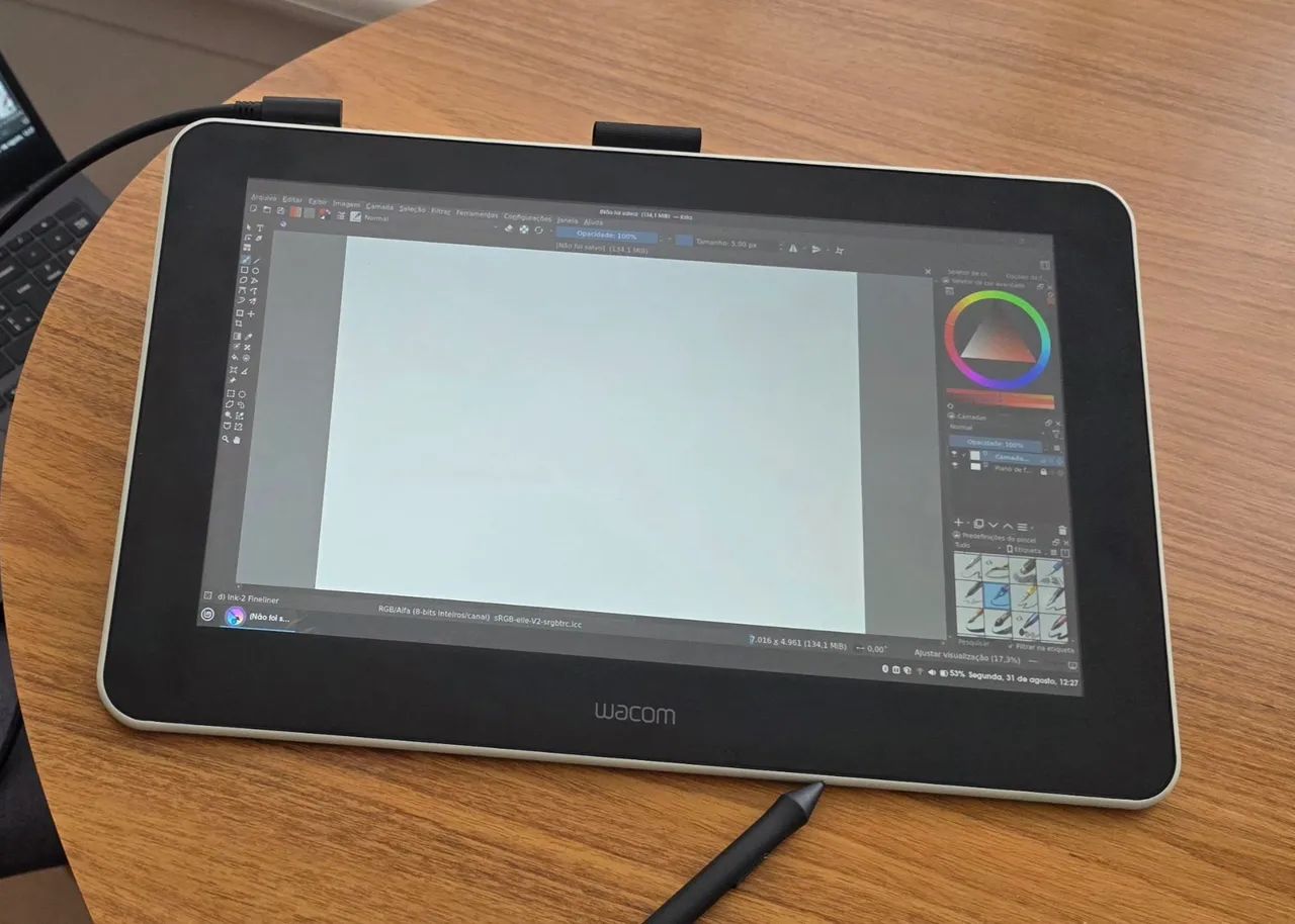 Mesa Digitalizadora com Tela Wacom One DTC133