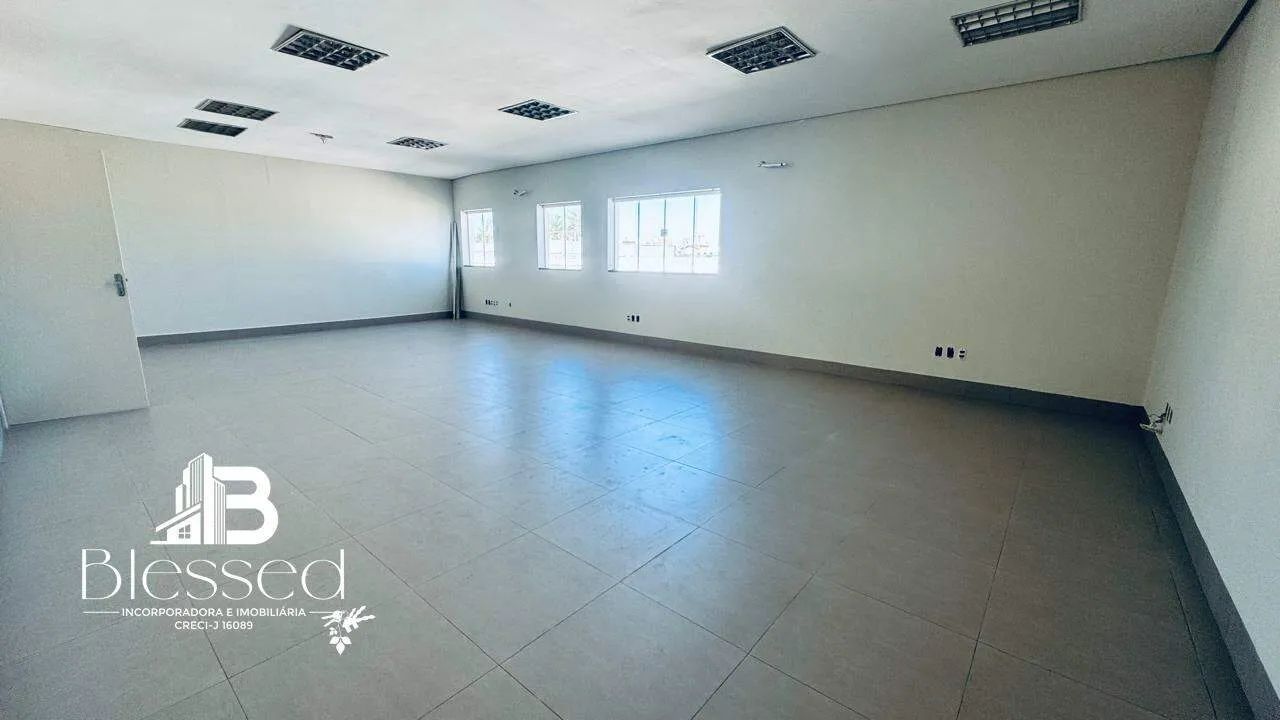 Prédio Comercial para Aluguel no Centro de Tangará da Serra - R$ 12.000/mês