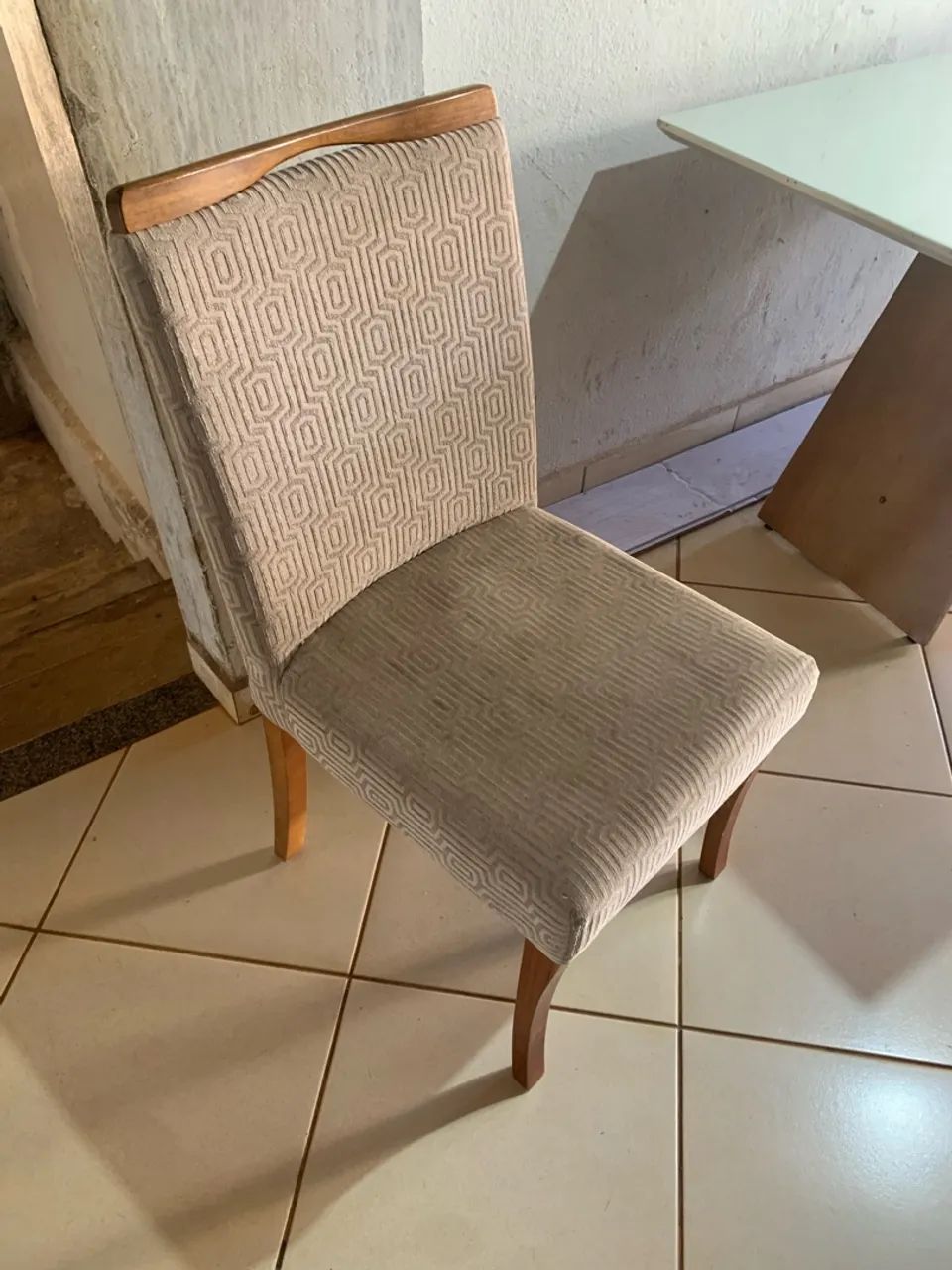 Mesa de jantar 5 cadeiras  - Foto 4