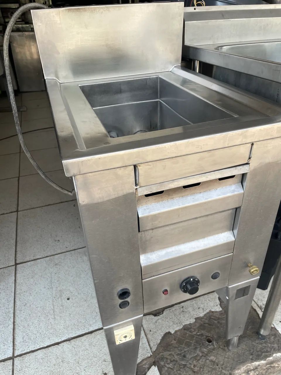 FRITADEIRA INDUSTRIAL EM INOX - Foto 3