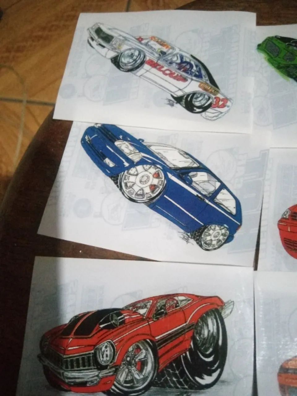 Lote de figurinhas hot car - Foto 2