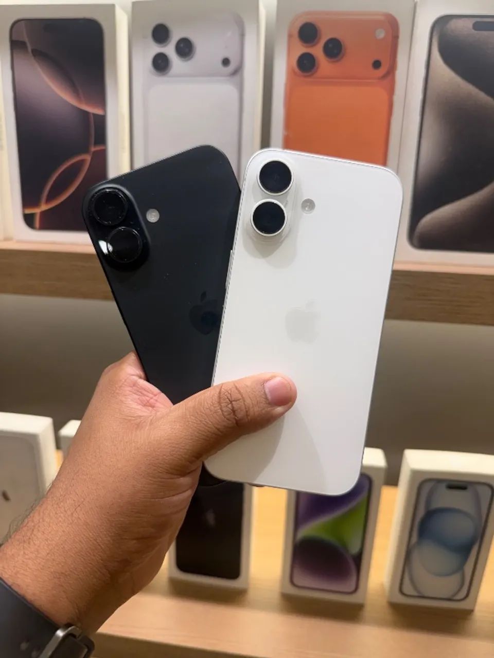 IPHONE 16 SEMINOVO TODO ORIGINAL 