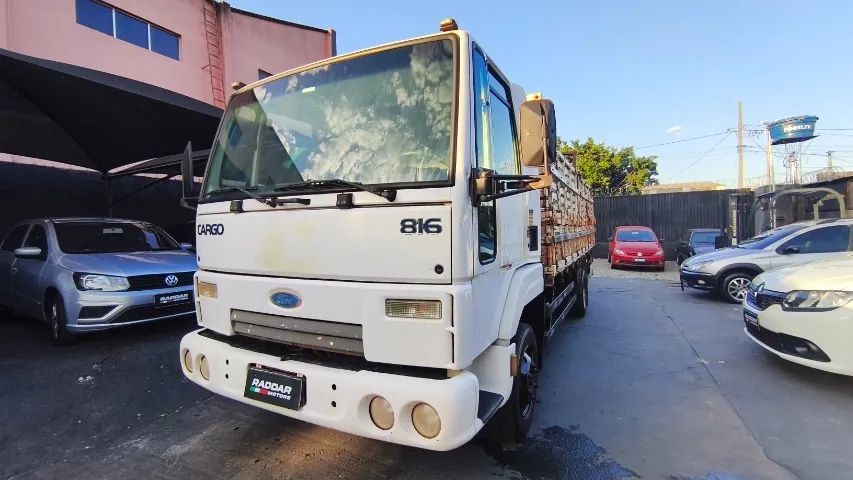 Cargo 816 2013 - Foto 3