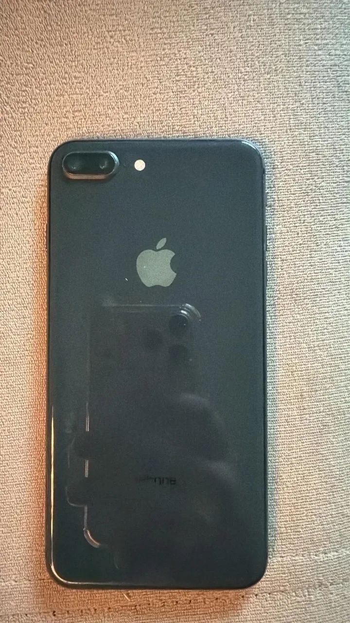 iPhone 8 Plus 64GB troco