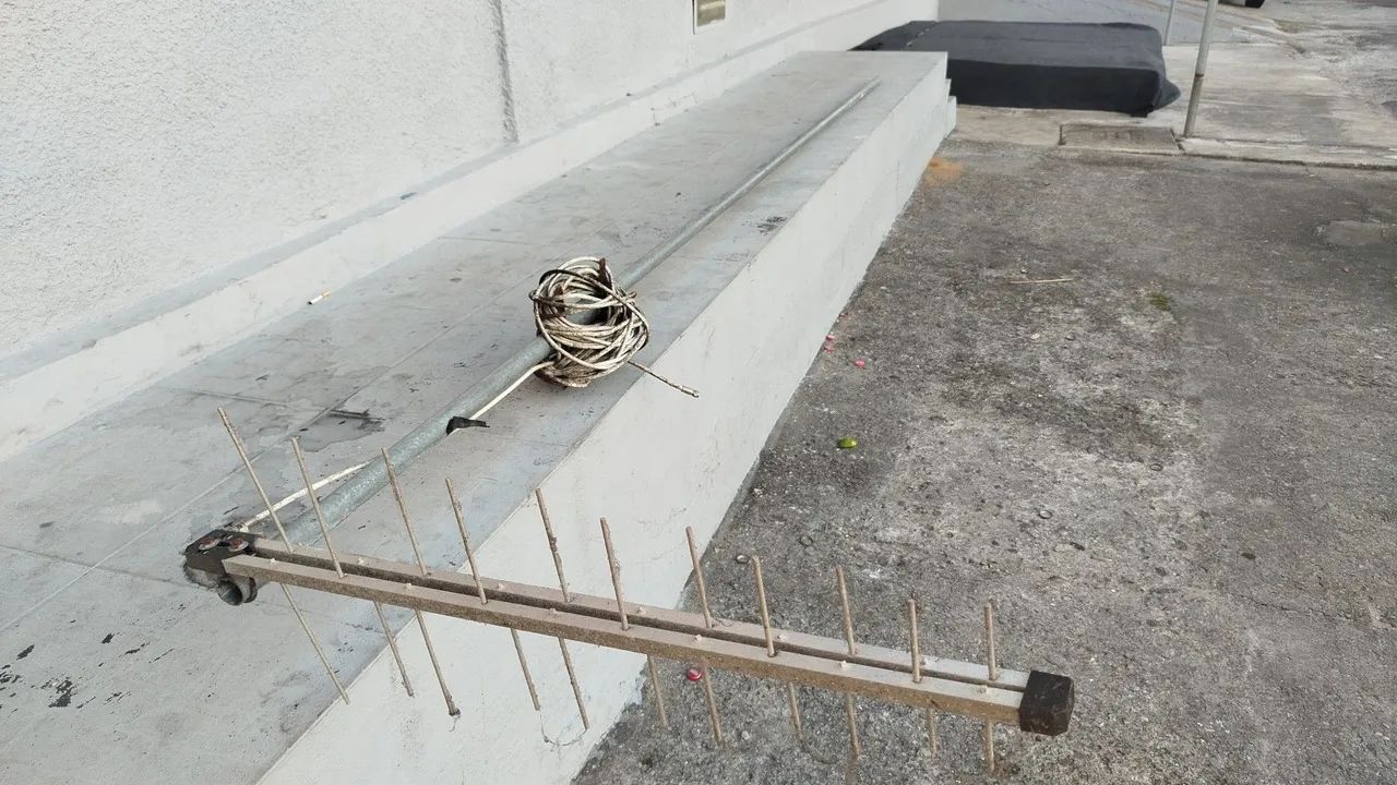 Cano com antena  - Foto 2