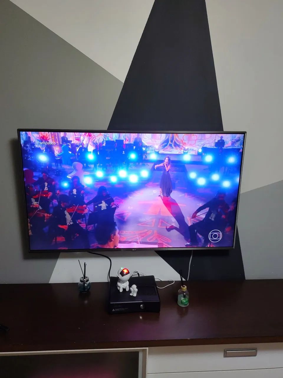 SmarTv LG 4K 55'. POLEGADAS modelo LG UJ6545