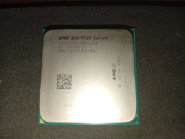 Processador AMD A10-9700 AM4 Quad-Core 3.8GHz Radeon R7 Integrada