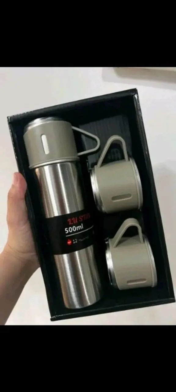 KIT DE GARRAFA COM XÍCARAS 