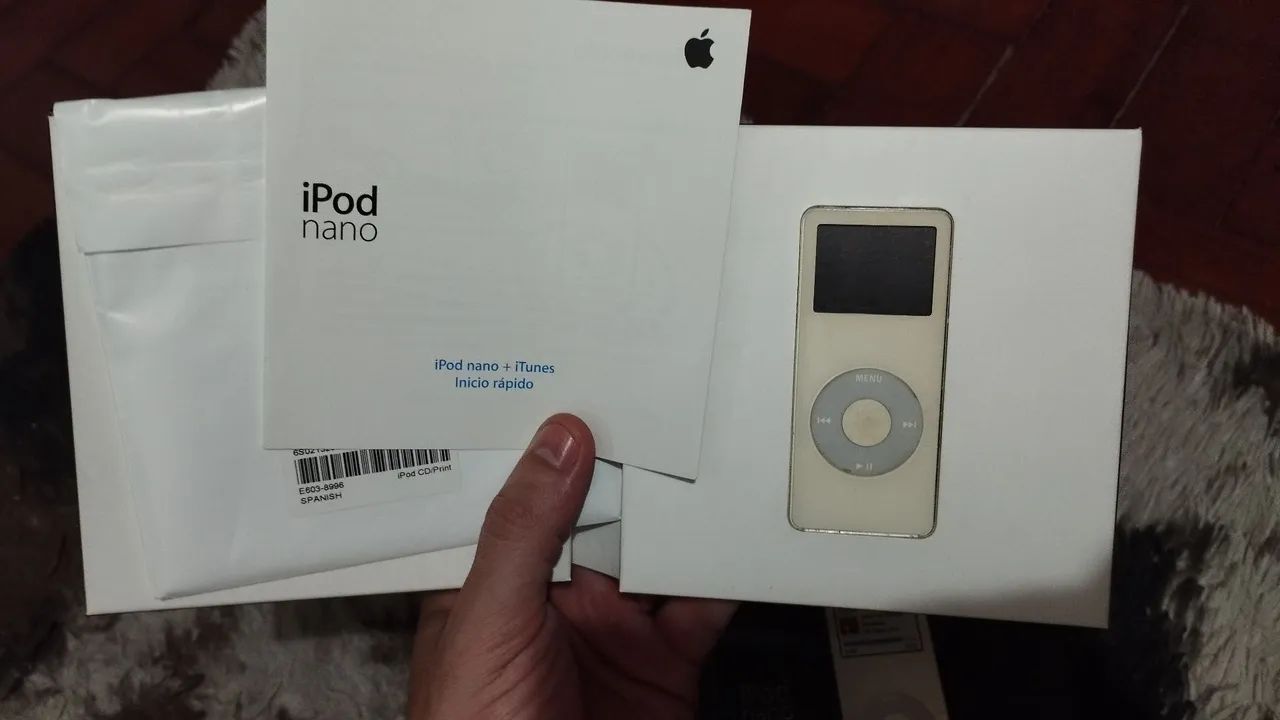 Antigo Ipod Nano Completo na Caixa