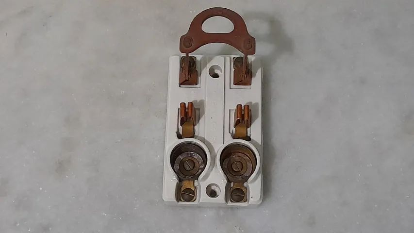 Chave Faca Antiga L&C Fusível Rolha 30A 125V C.C. C.A. DNIG 1425