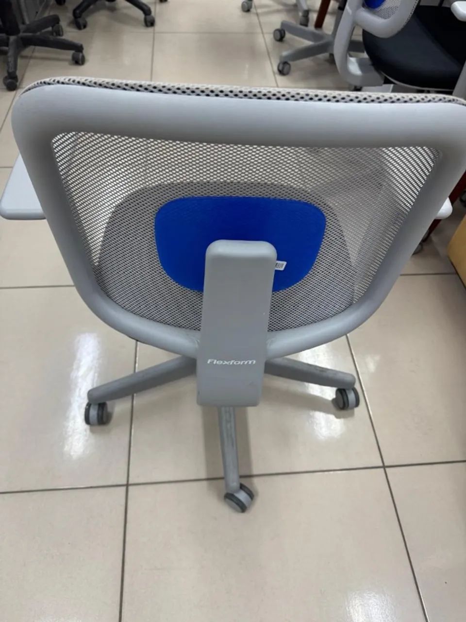 CADEIRA GIRATORIA FLEXXFORM DOT - Foto 2