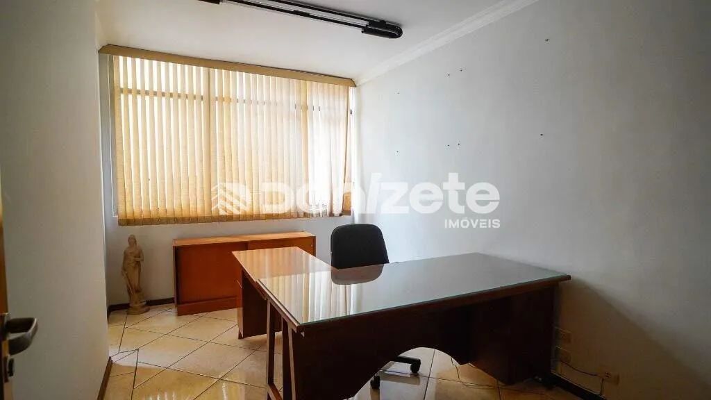 Sala Comercial de 43 m² no Centro de Santo André  Financiamento Disponível