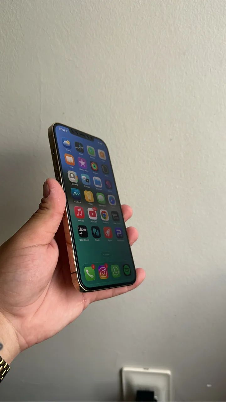 iPhone 12 Promax 256gb Gold excelente  - Foto 4