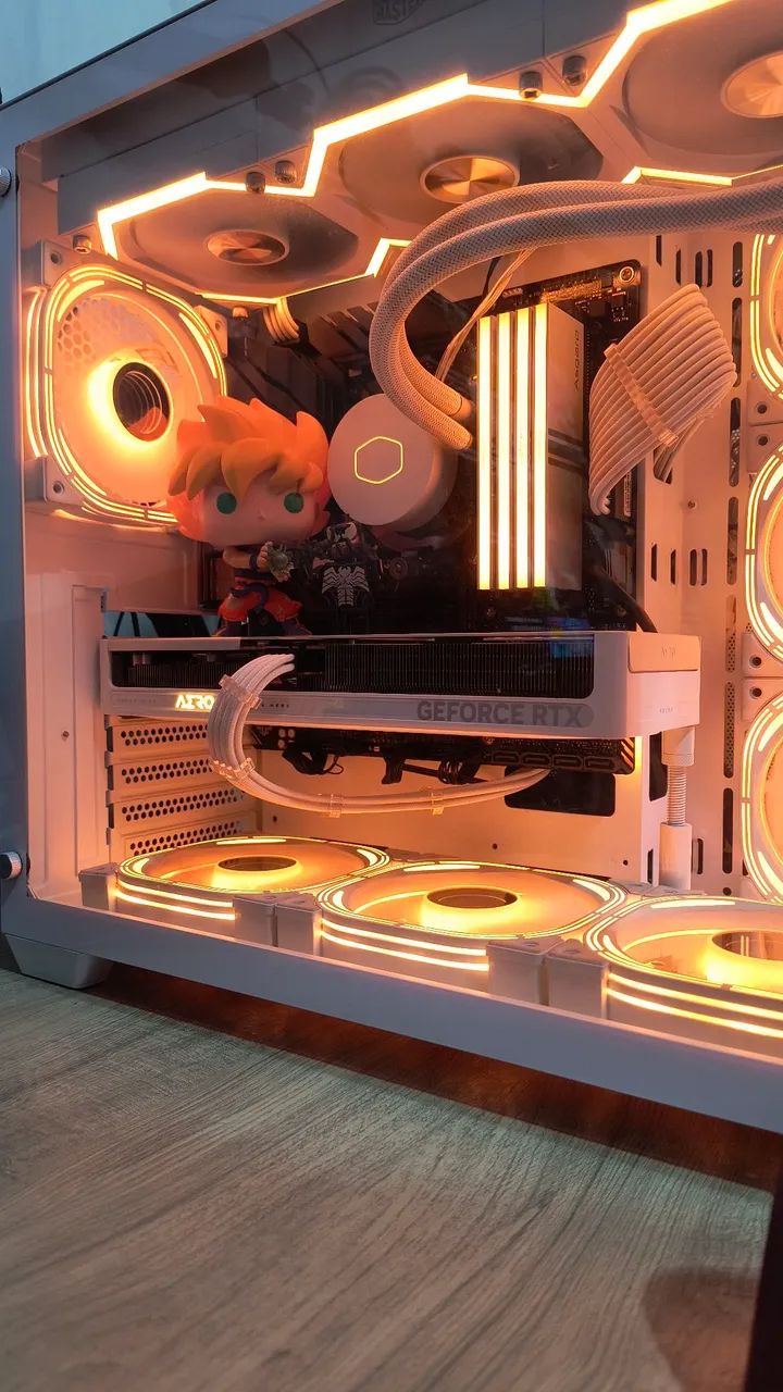 RTX 5060 Ti Aero OC Gigabyte 8GB  - Foto 4