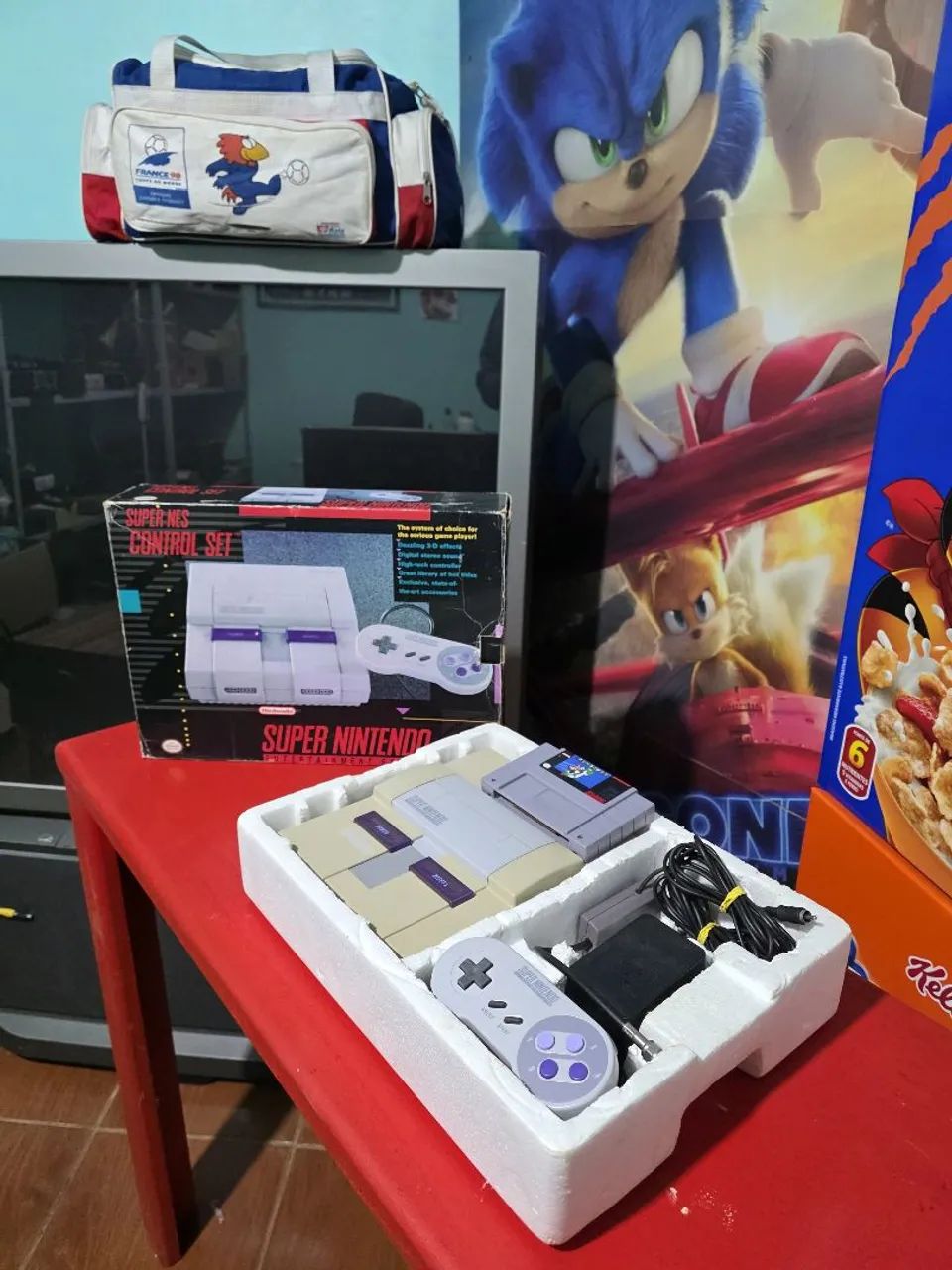 Super Nintendo com caixa + brinde