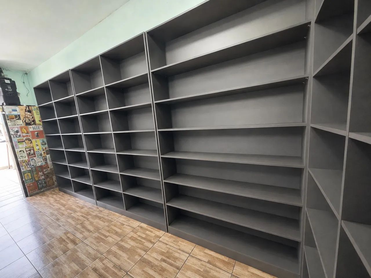 Moveis pra loja em mdf  - Foto 2