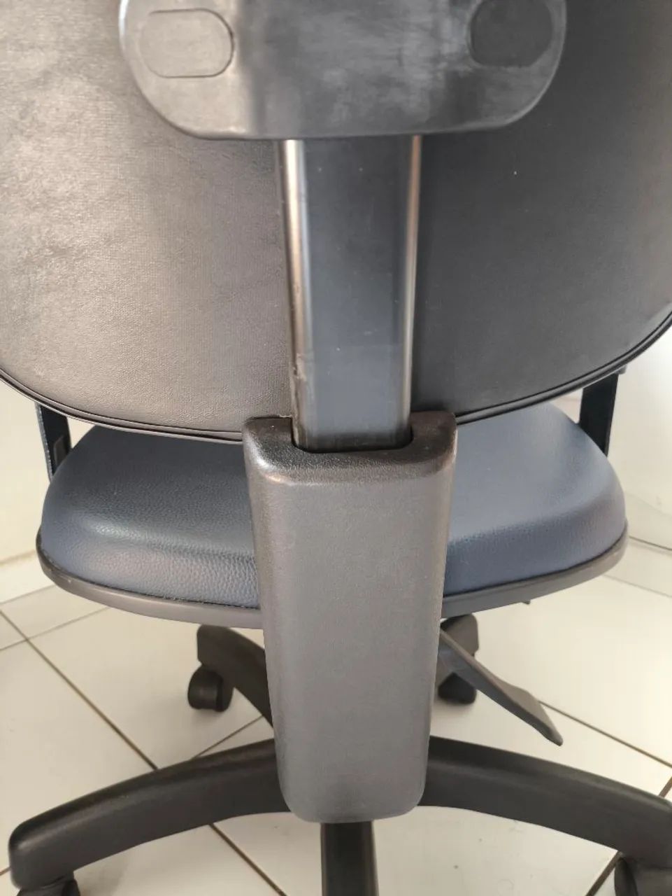 Mesa e cadeira para computador  - Foto 5