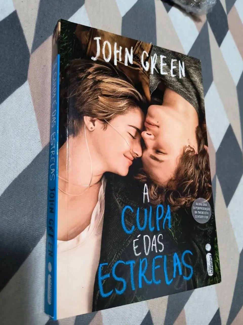 livro a culpa é das estrelas