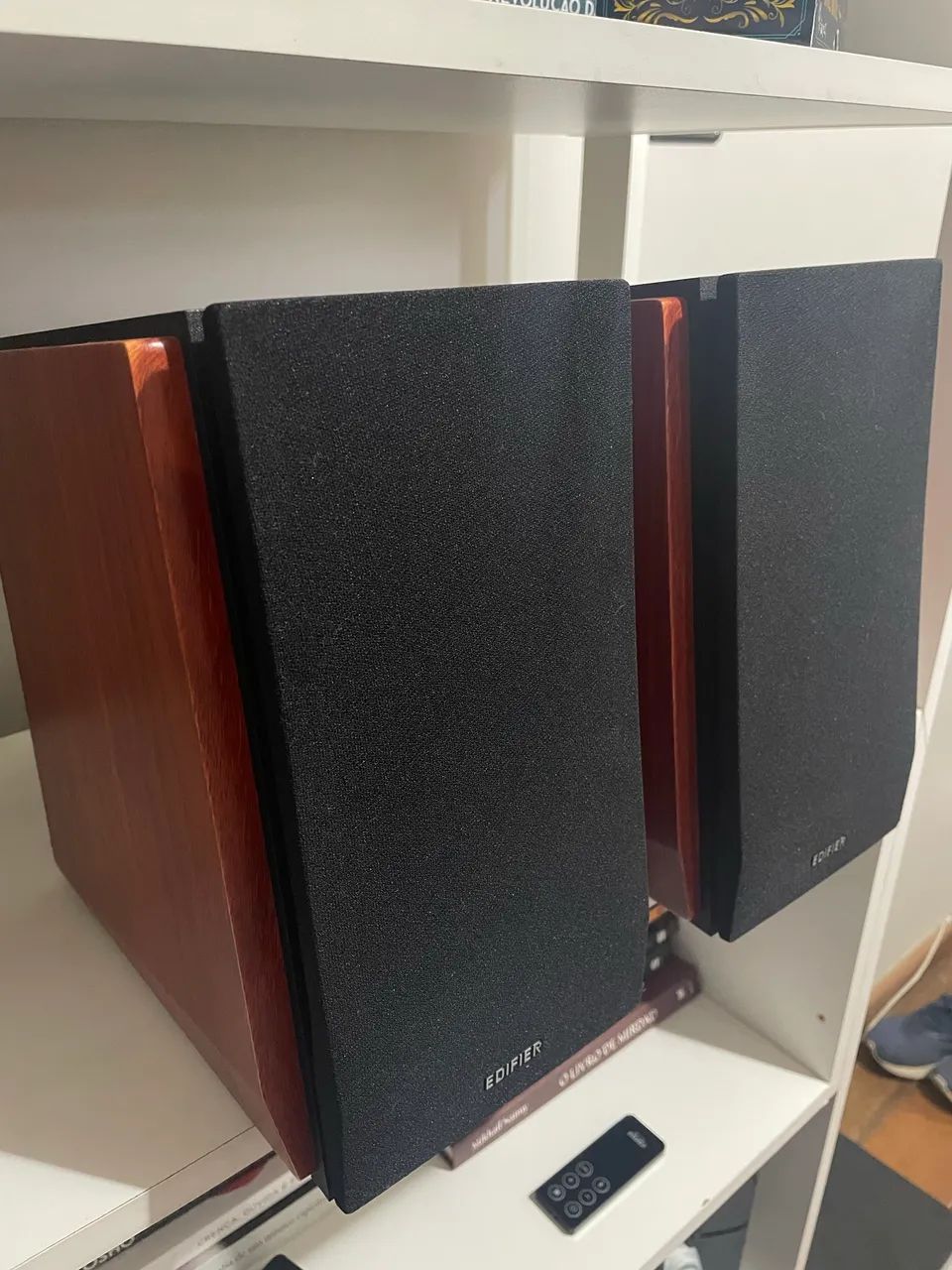 Monitor de Áudio Edifier R1700bt 66w marrom - Foto 2