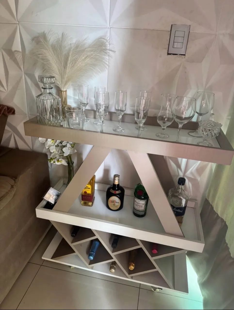Aparador bar projetado lindo