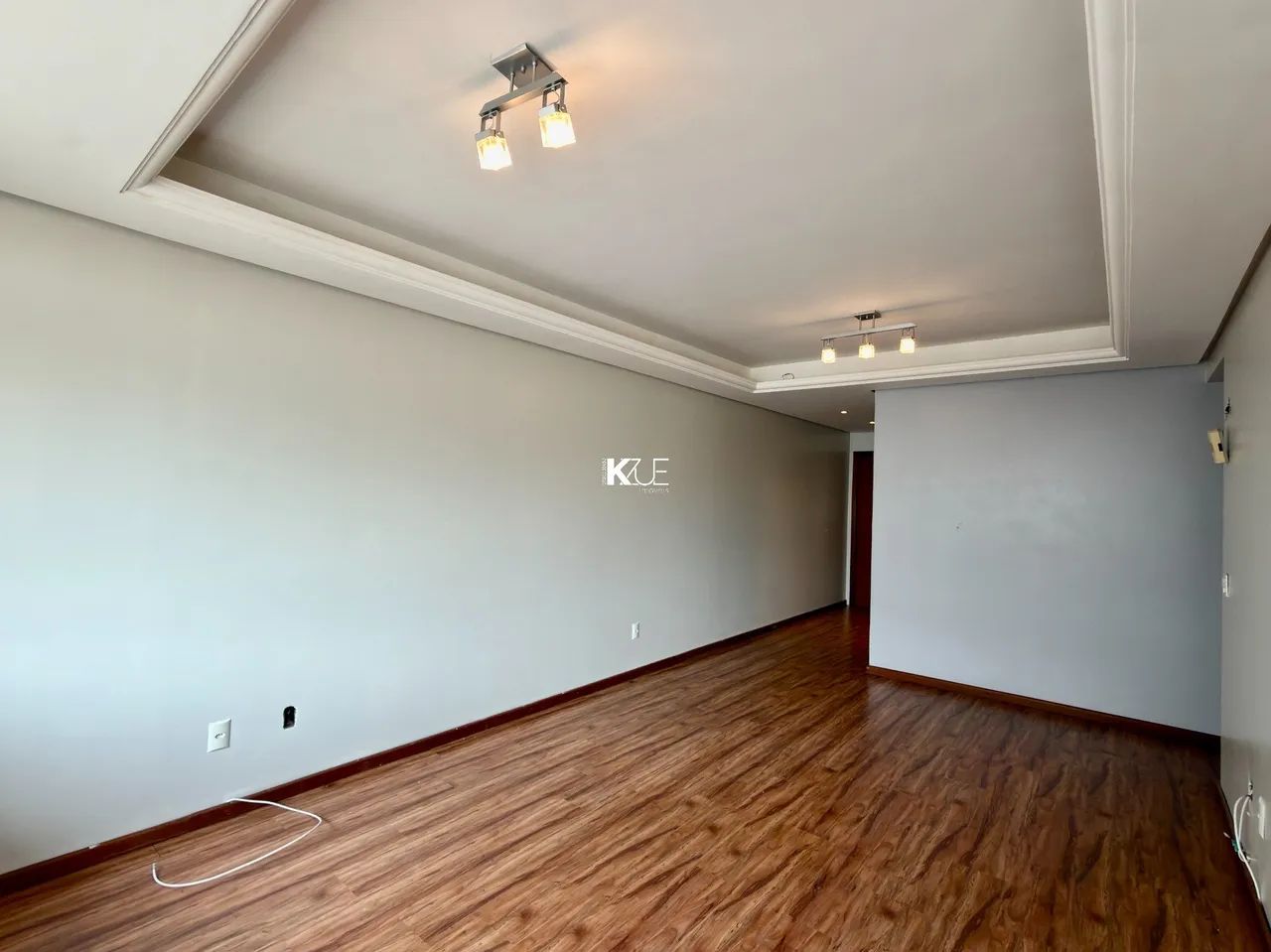 Amplo apartamento 04 dormitórios para alugar em Coqueiros, Florianópolis SC - Foto 2