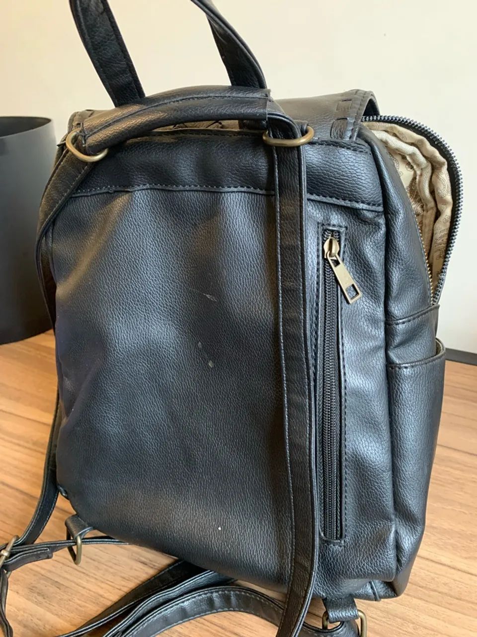 Mochila de couro TAM médio  - Foto 4