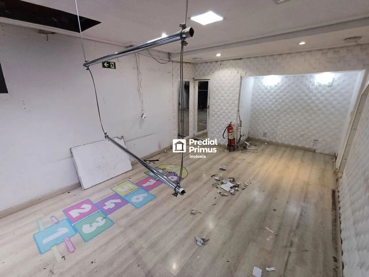 Loja para alugar, 25 m² - Centro - Nova Friburgo/RJ - Foto 3