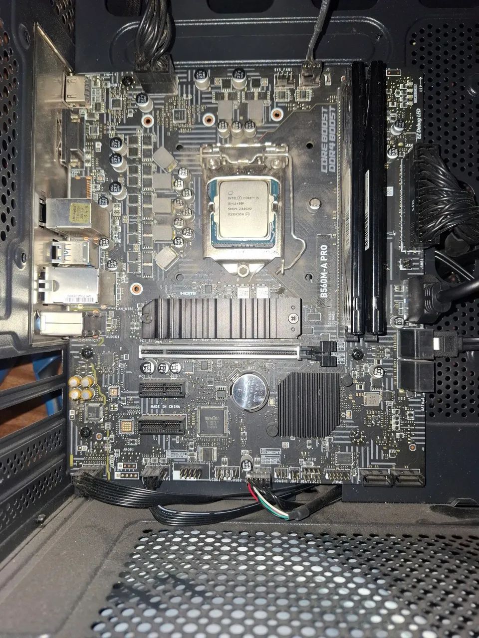 I5 11400-F e B560M-A-PRO