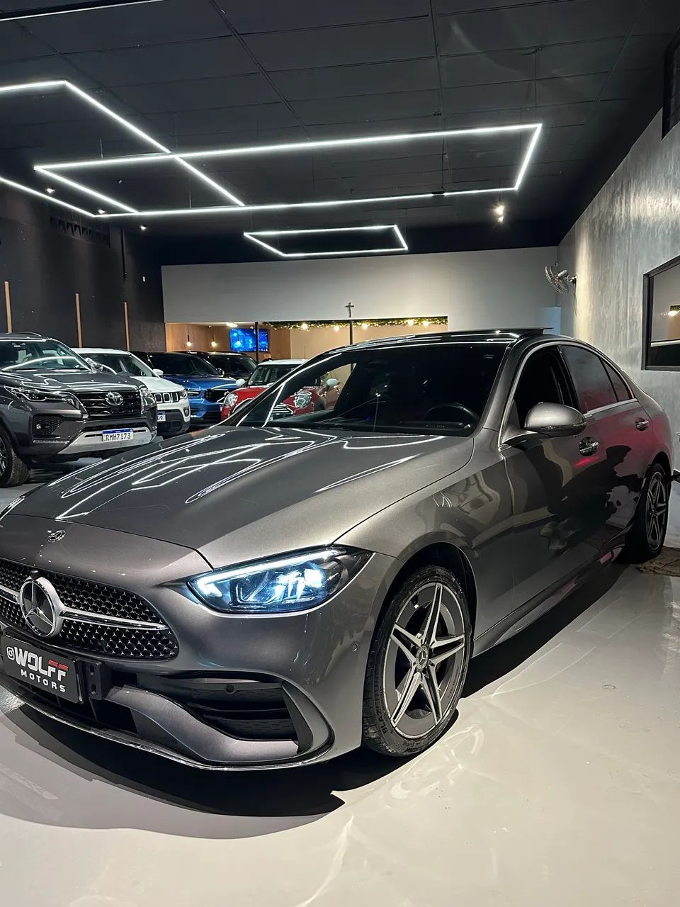 Mercedes-Benz C-200 2022