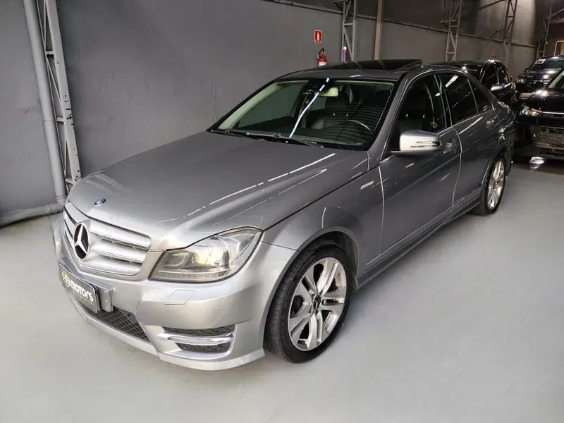 Mercedes-Benz C-200 CGI Avantgarde 1.8 16V 184cv Aut. 2014