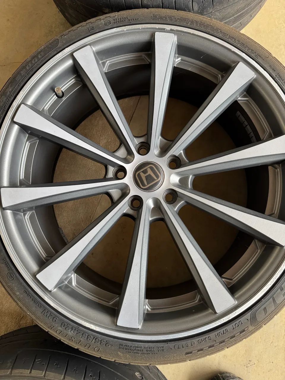 Roda aro 20