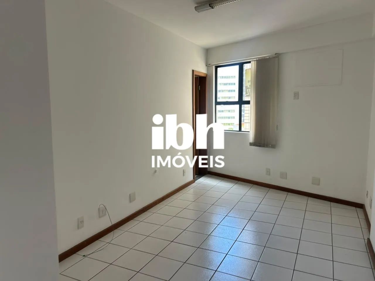 Sala para alugar no bairro Serra - Foto 5