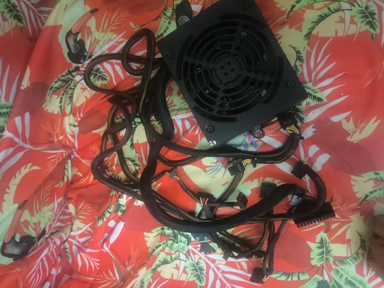 Fonte Corsair 550W - Foto 2