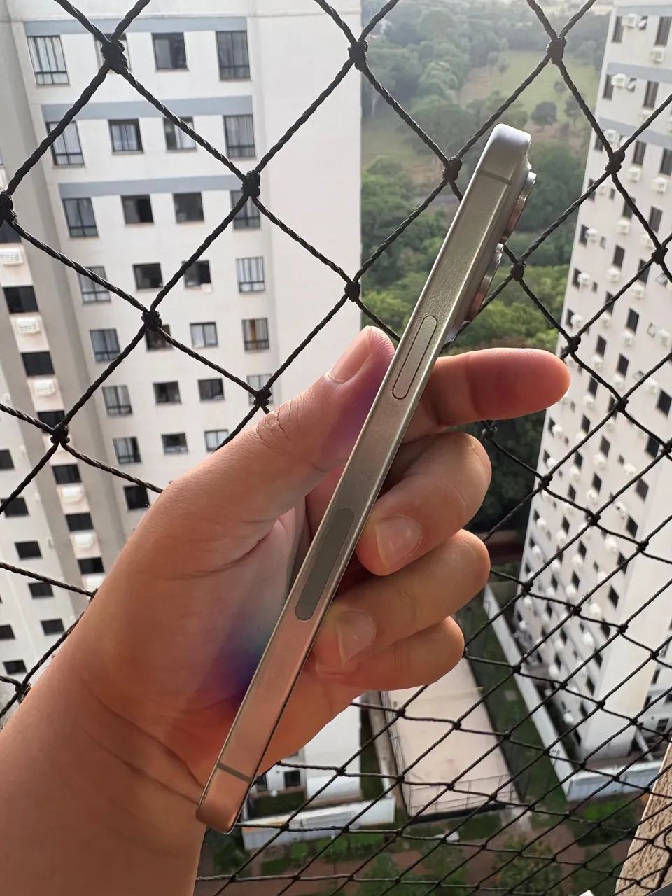 IPHONE 15 PRO TITANIUM - Foto 4