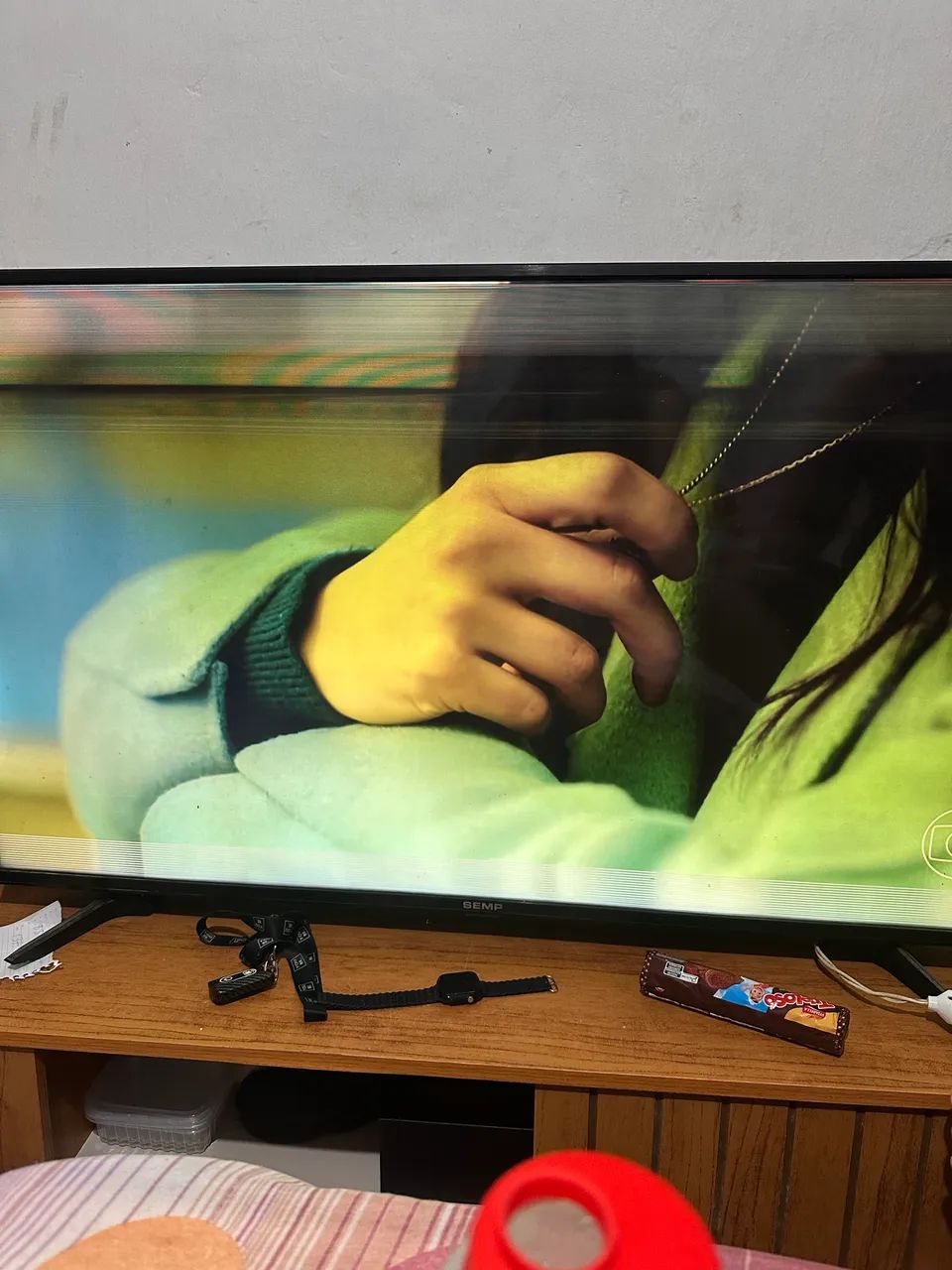 Vendo televisão com problema no Led preço a negociar - Foto 5